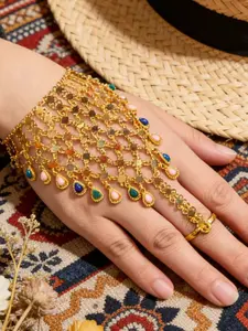 Vintage Bohemian Arabic Middle Eastern Multi-Layer Fringe Fingerless Hand Chain Style Elegant Ethnic Pattern Alloy Material Bracelet, Perfect for Performance Stage Festivals Daily Wear Unique Look