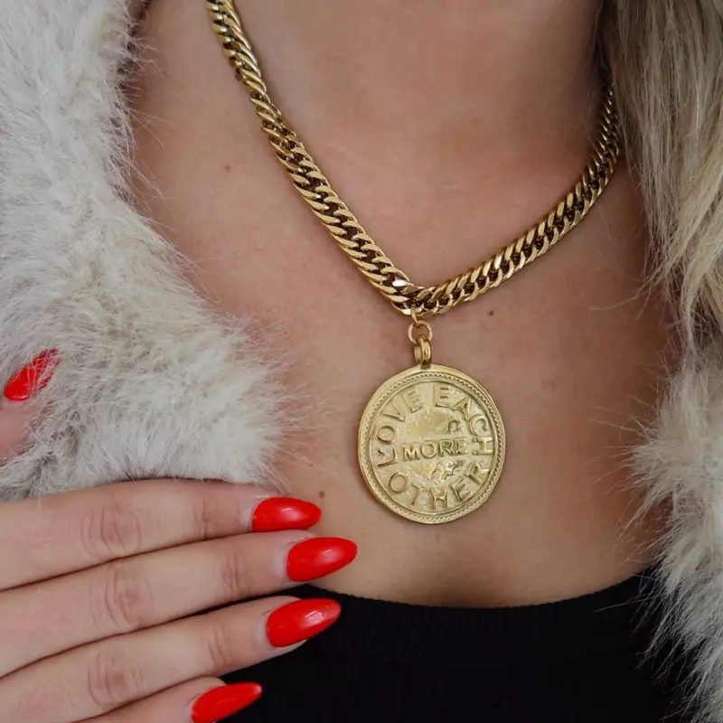 Meredith necklace