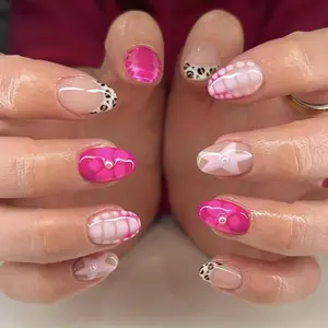 24Pcs Cute Almond Press on Nails Short Fake Nails with Flower Star Pattern Design Leopard French Tip Press on Nails Artificial Flower Nails Press ons Pink Full Cover Stick on Nail for Women