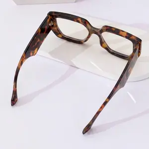 Retro Flat Glasses Women's Ins Style Blue Light Blocking Eyeglasses, Clear Glasses Accessories for Versatile Use