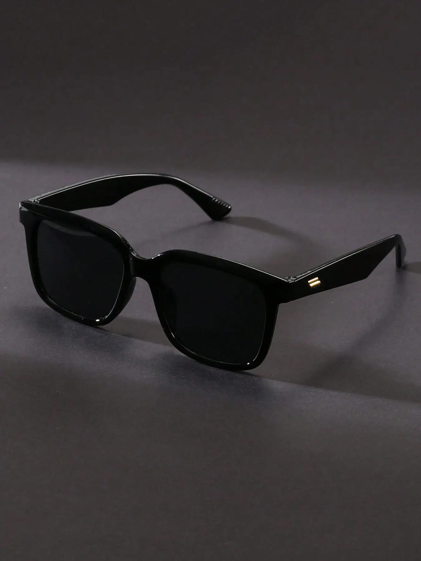 Unisex Simple Style Minimalist Sunglasses, Trendy Casual Square Frame Black Sunglasses for Everyday Use, Fashion Y2k Accessories for Outdoor Activitie