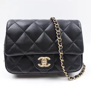 Pre-owned CHANEL leather Crossbody Bags Black Quilted Lambskin Mini Flap Crossbody Bag T ZY0000405658