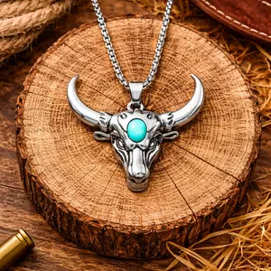 Western-Style Bull Skull Pendant Necklace (Inlaid with Faux Turquoise) - Titanium Steel Chain - Vintage Cowboy-Style Bull Head Necklace - Unisex Western-Themed Statement Accessory
