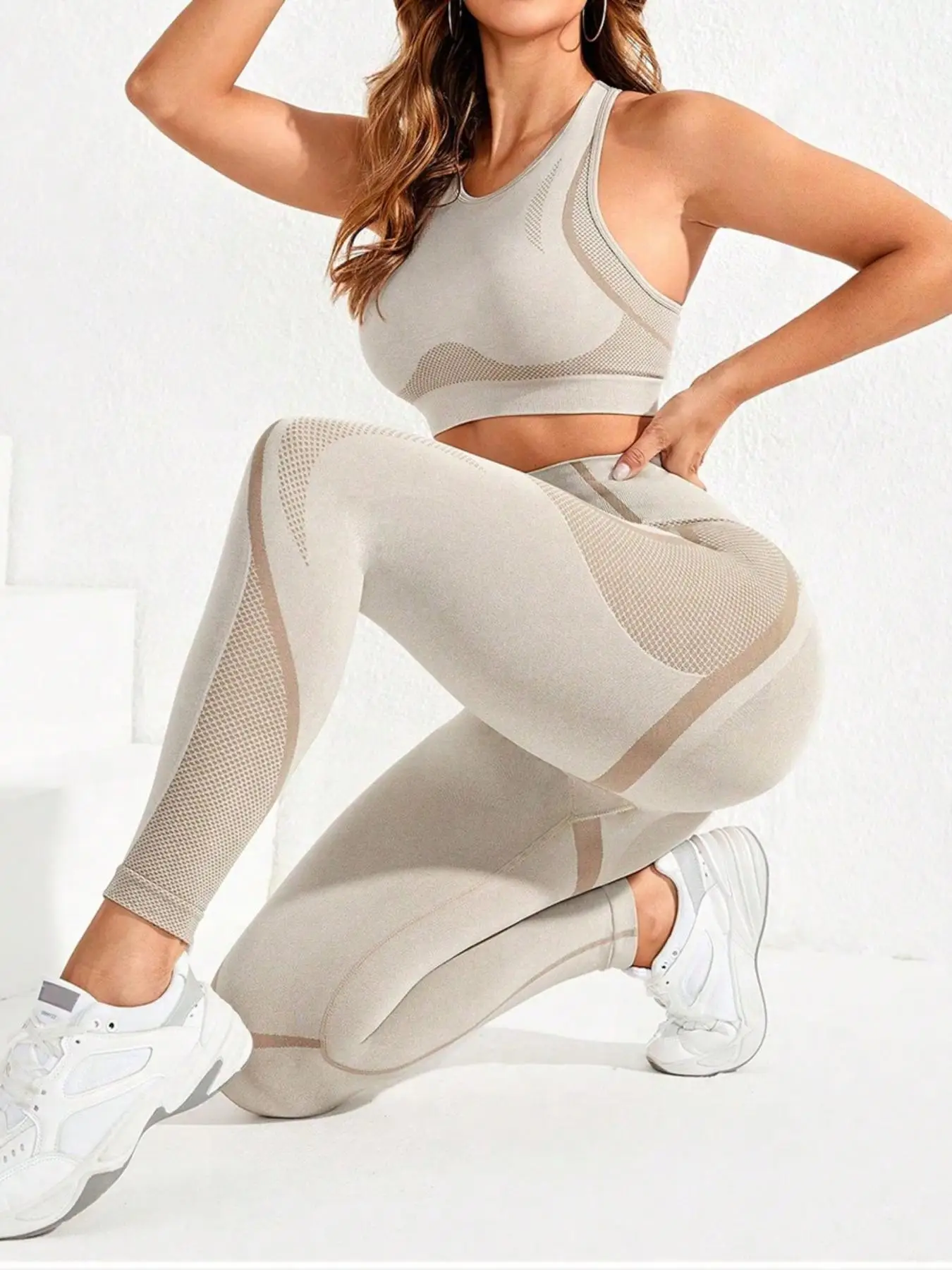 Women's Round Neck Crop Tank Top & High Waist Leggings Tracksuit Set, Sporty Breathable Comfortable Outfits for Yoga Gym Workout Running, Ladies Sport