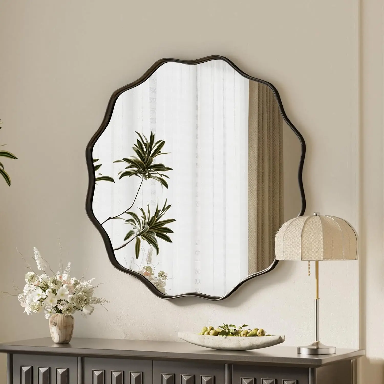 Black Scalloped Circle Mirror, 20" Wavy Edge Round Wall Mirror with Tempered Glass Textured Circular Metal Deep Frame, Hanging Leaning for Bathroom, Hallway, Entryway, Livng Room