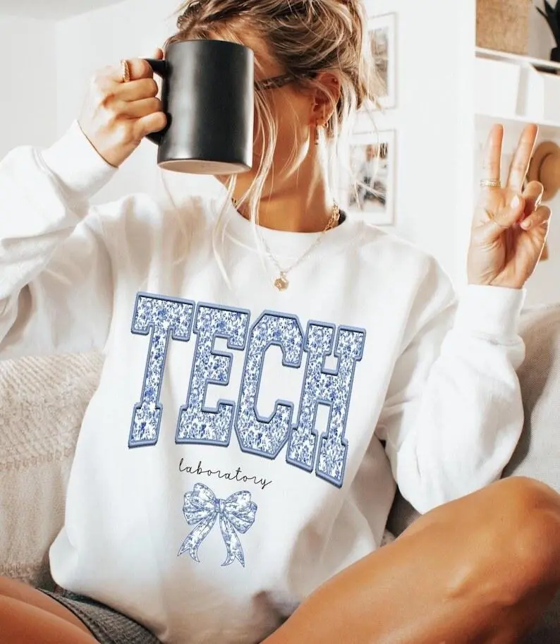 [Sale Up To 40%] Laboratory Tech Sweatshirt T-shirt, Phlebotomy Lab Medical Laboratory Scientist shirt, Coworker Gift Cotton Crewneck Fabric Fit