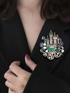 Exaggerated Large Size Sparkling Brooch Vintage European Castle Rhinestone Pin, Unisex Outerwear All Seasons Accessory, Alloy Water Drill Fashion Jewelry
