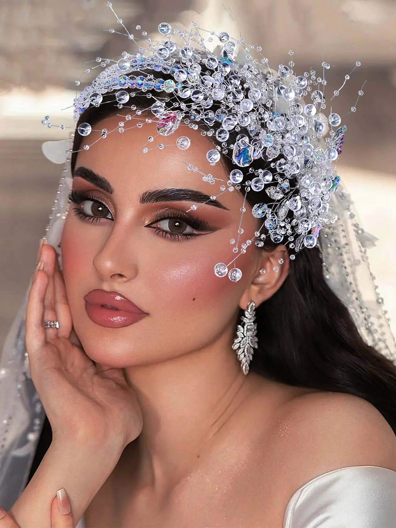 White Pearl Rhinestone Bridal Bridesmaid Headpiece Luxurious Wedding Banquet Women