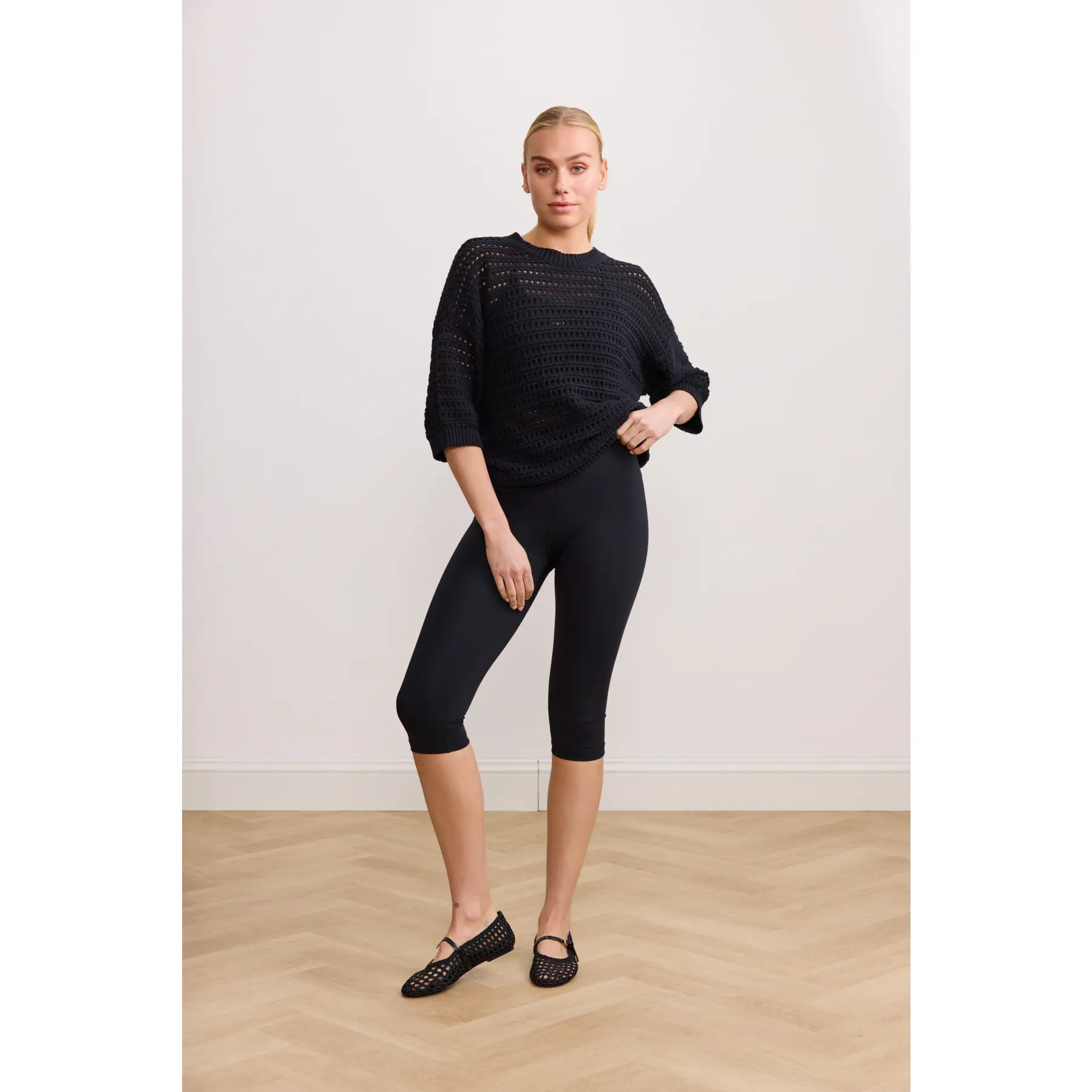 River Lift Capri Legging - Black
