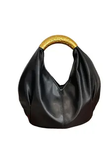 High-Quality Metal Handle Cloud Bag, Vintage Pleated Soft Leather Shoulder Bag, Elegant Crossbody Bag, Handbag Crossbody Bag, Pleated Bag, Versatile Daily Use