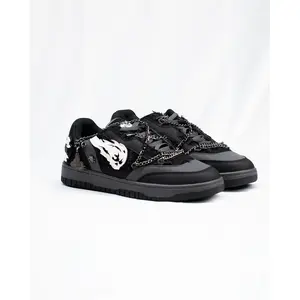 COURT CLASSIC 2 SNEAKERS (UNCHAINED BLACK BEARS)