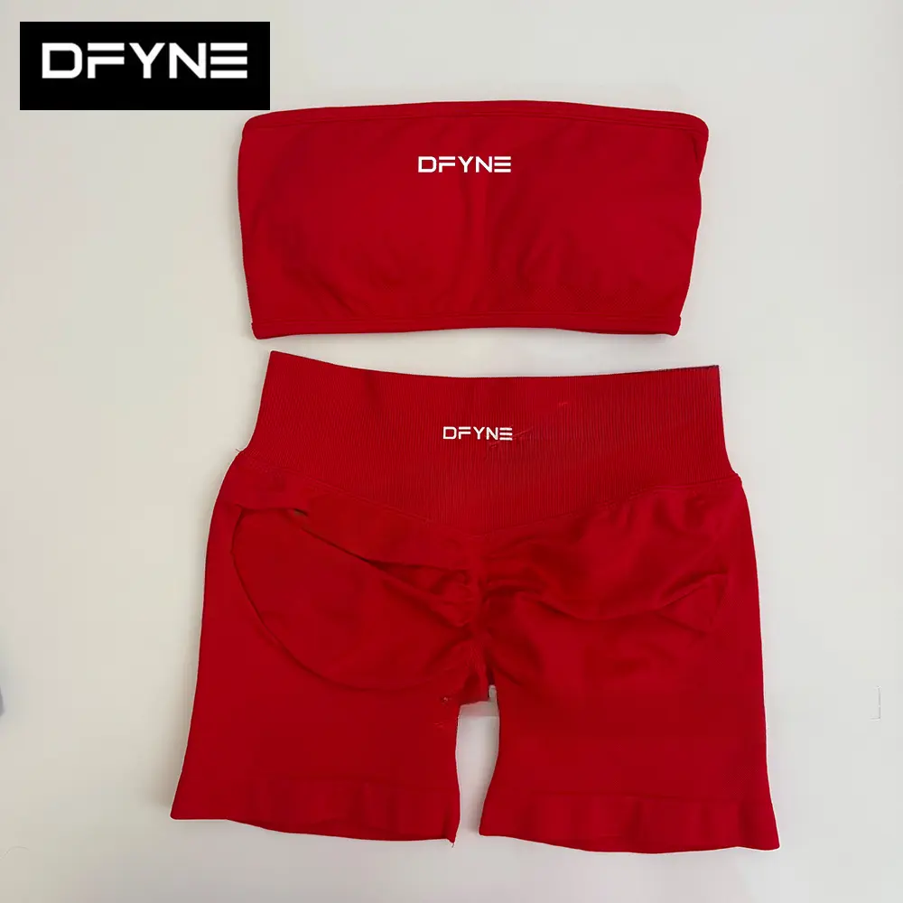 DFYNE Women's 2-Piece Seamless Matching Activewear Set - Strapless Bandeau Sports Bra, High Waisted Scrunch Butt Shorts, Sporty Clothing Set, Sporty Sports Clothing Sets