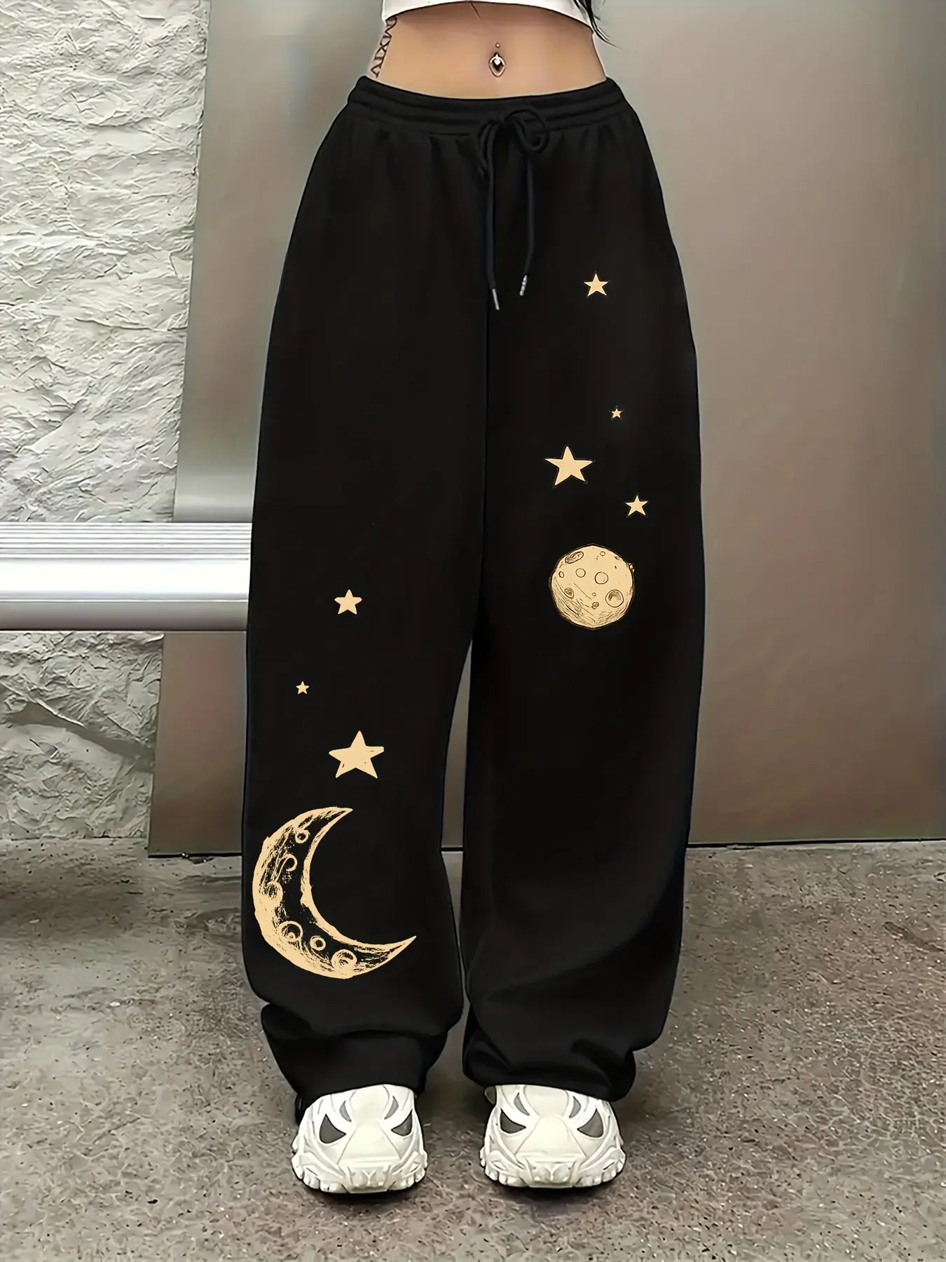 Star Moon Planet Print Wide Leg Sweatpants, American Street Style Loose Fit Sport Pants, Athleisure Style Bottoms, Casual Athletic Pants, Casual Winter Fashion for Women, Athleisure Design, Casual Sportswear Pants