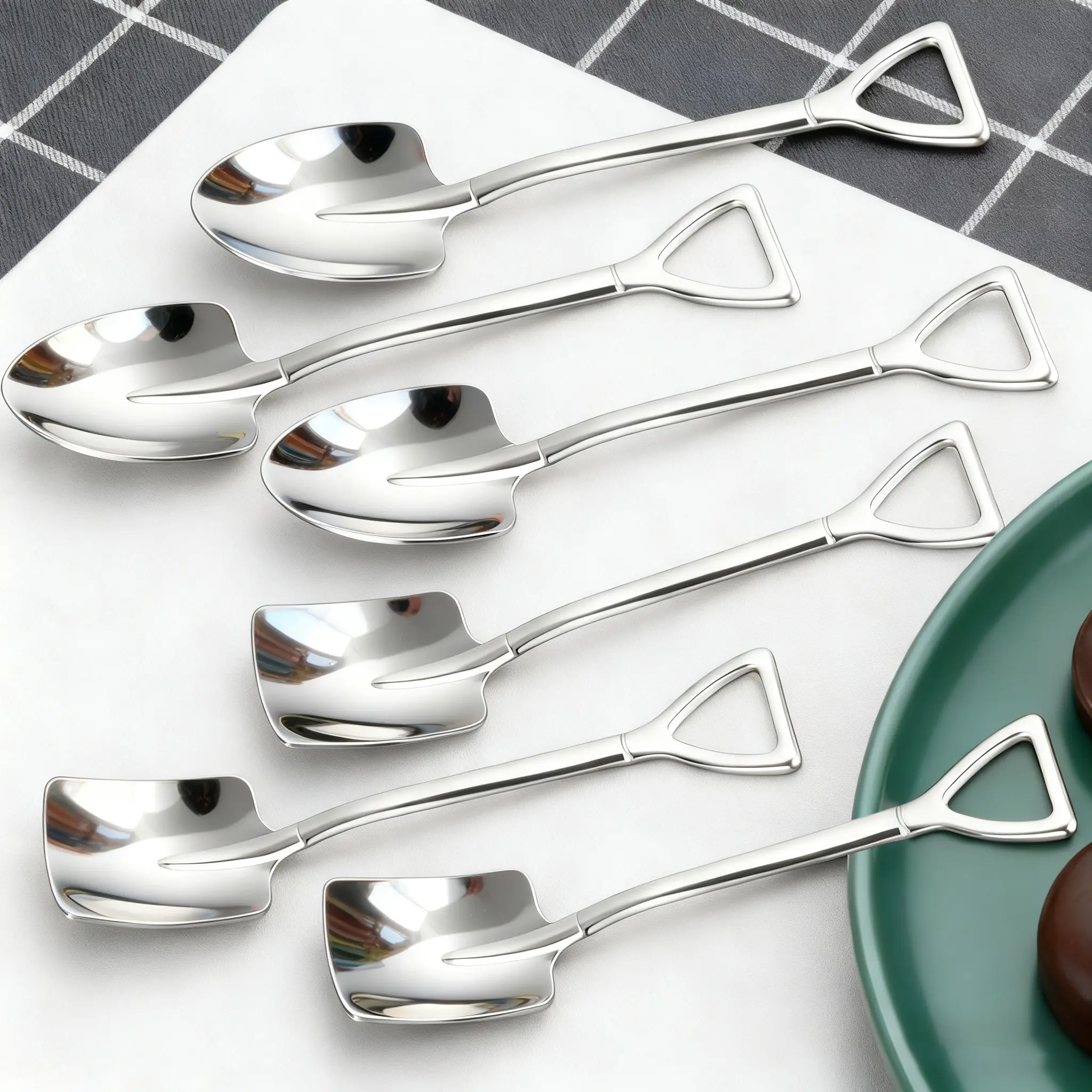 Retro 6/8PCS Stainless Steel Shovel Spoon Set, Square & Pointed Dessert Flatware with Serving Forks, Coffee Ice Cream Spoons for Home Kitchen, Dessert Bar, Family Dining ,Tea Time & Housewarming Gift