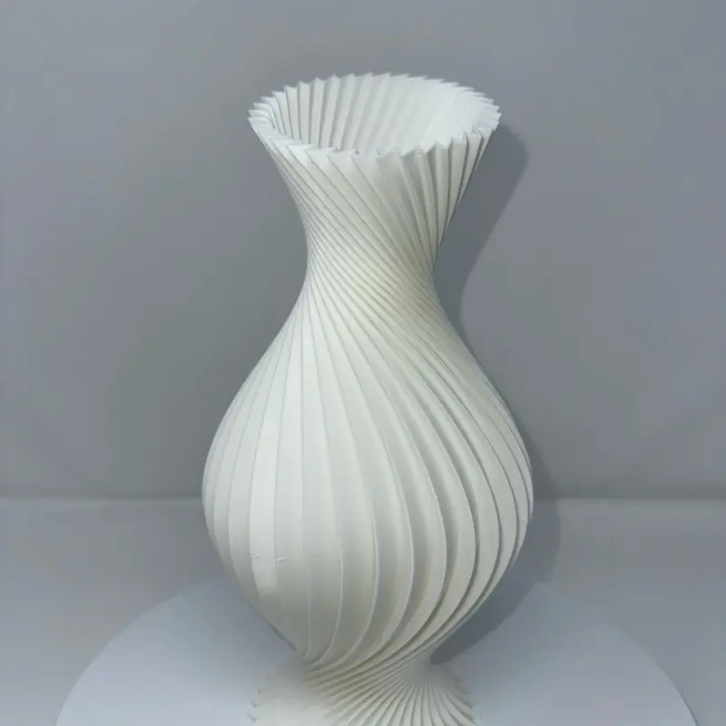 Spiral Vase - Elegant White Design for Home Decor and Floral Arrangements