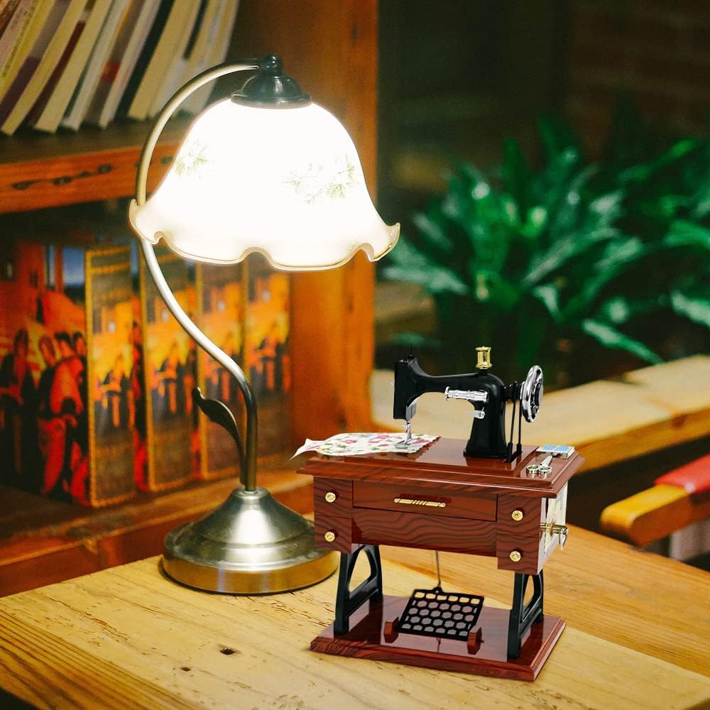 Sewing Machine Mini Music Box, Vintage Sewing Music Box Clockwork Home Crafts Table Desk Decoration Birthday Gift Ornaments