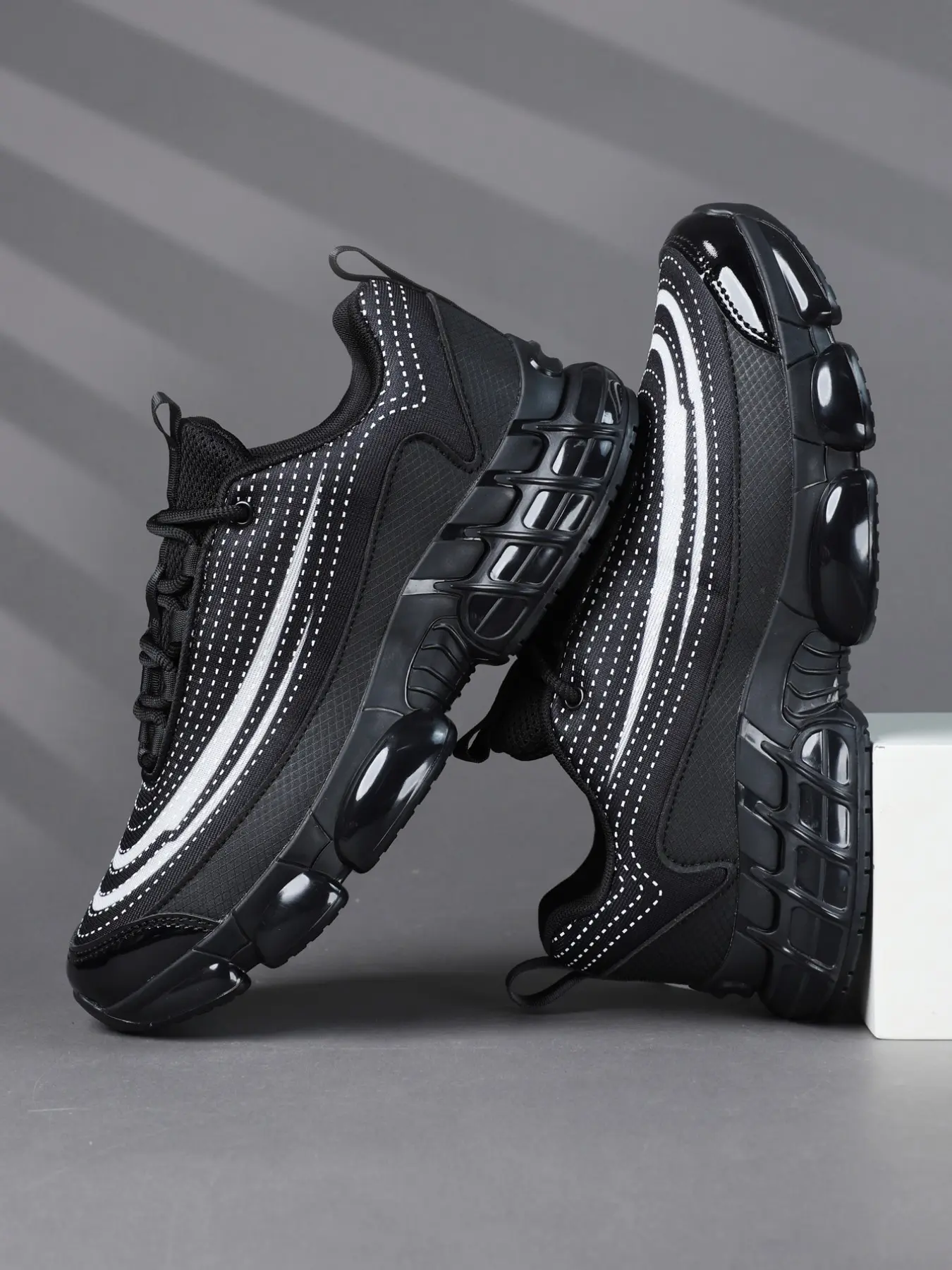 New Men's Low-Top Casual Shoes, Bubble Sole Dad Sneakers, Lightweight Comfort Walking Shoes, All-Day Wear No Pressure, Sporty Style, Athletic Workout Sneakers, Lifestyle Colorblock Sneakers, All Seasons Sneakers