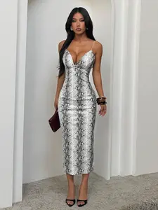 Snake Print Low Neck Halter Dress, Halter Straps, Stylish Summer Fashion, Perfect for Casual Wear, Women's Clothing, Womenswear, Trendy and Comfortable, Fit