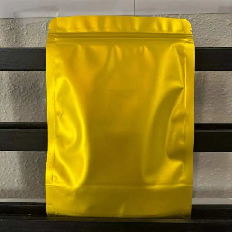 Gold Mag Bags/ one card in magnetic holder or slab Gold Mag Bags/ one card in magnetic holder or slab