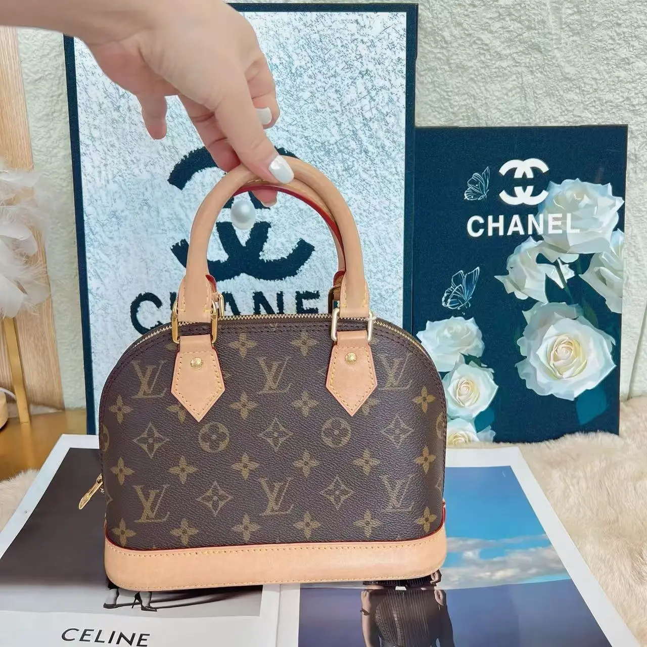 Pre-owned Louis Vuitton alma bb bag