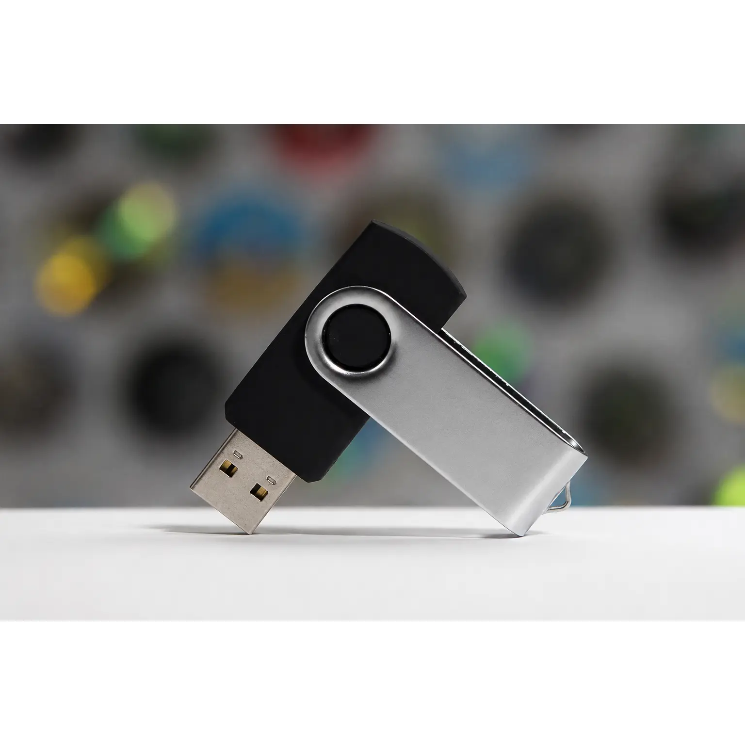 Classic SWM USB 2.0 Flash Drive Unprinted Classic SWM USB 2.0 Flash Drive Unprinted