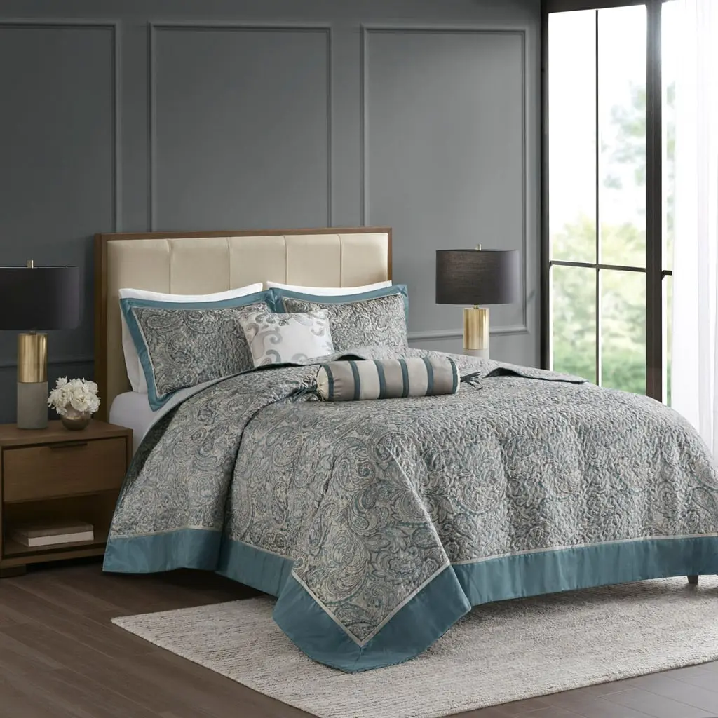 360 Stand King Size Bed Aubrey Jacquard Weave Bedspread Set, 5-Piece Teal Paisley Print Traditional Look Hypoallergenic Bedding with Throw Pillows, 120x118x0.25in, Five Pieces