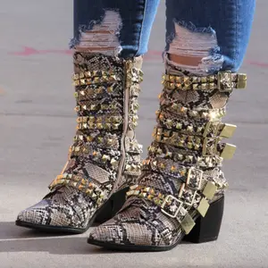 Printed pointy toe gold ornament 3' wedge heel boots