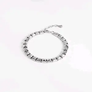 Nice & Bella Platinum Plated Bracelet with Faceted Geometric Links Modern Design 18 cm Largo + 2 cm Ext Shiny Finish