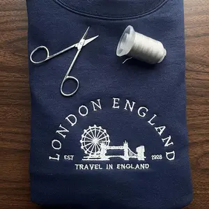 London England Embroidered Sweatshirt, London Travel Crewneck, Aesthetic UK City Skyline Pullover, British Souvenir Sweater
