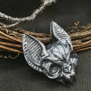 Gothic Bat Skull Decorative Piece, Halloween Decoration, Personalized Home Accent, Dark Style Ornament, Statue, Figurine, Home Decor Accessory, Interior Decoration Accessories