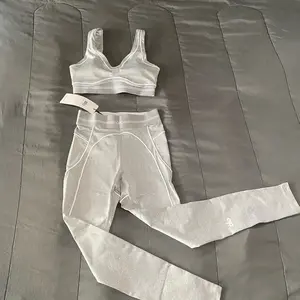 XL LIGHT GRAY YOGA SET
