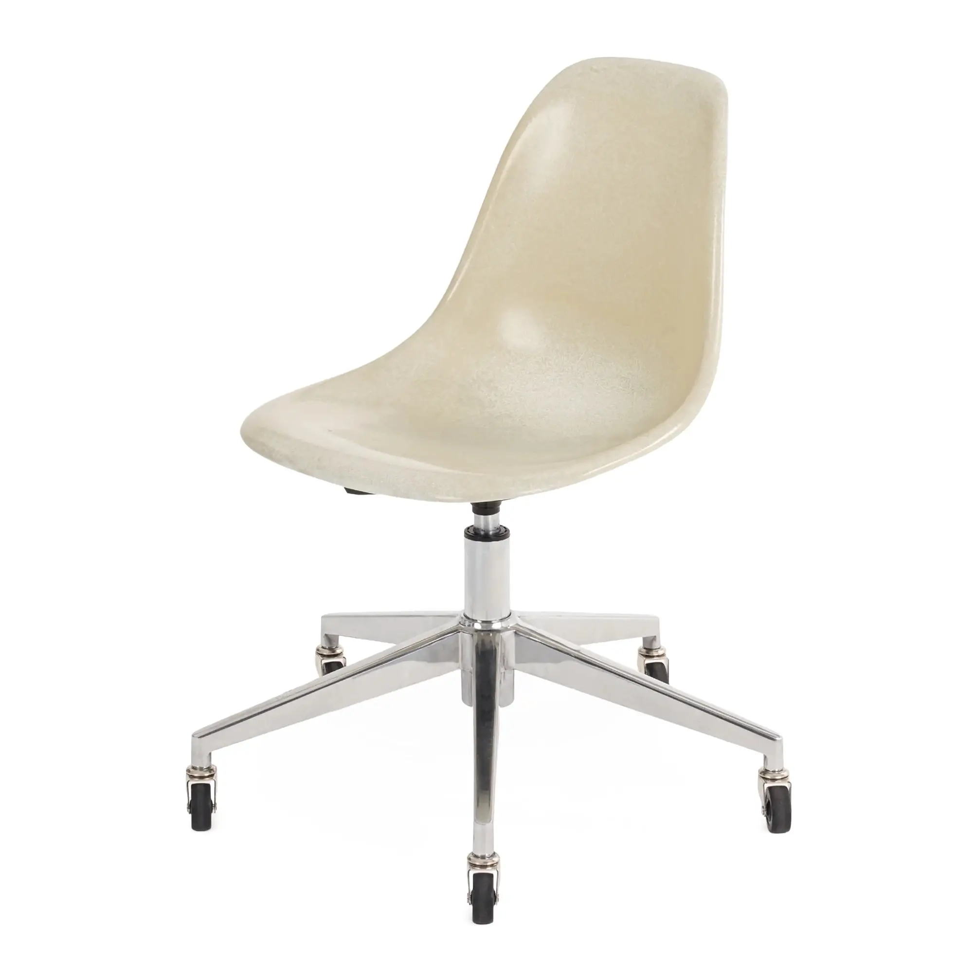 Case Study® Fiberglass Rolling Side Chair