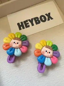 2 Pcs Stylish and Durable Cute Flower Hair Clips - PVC Material