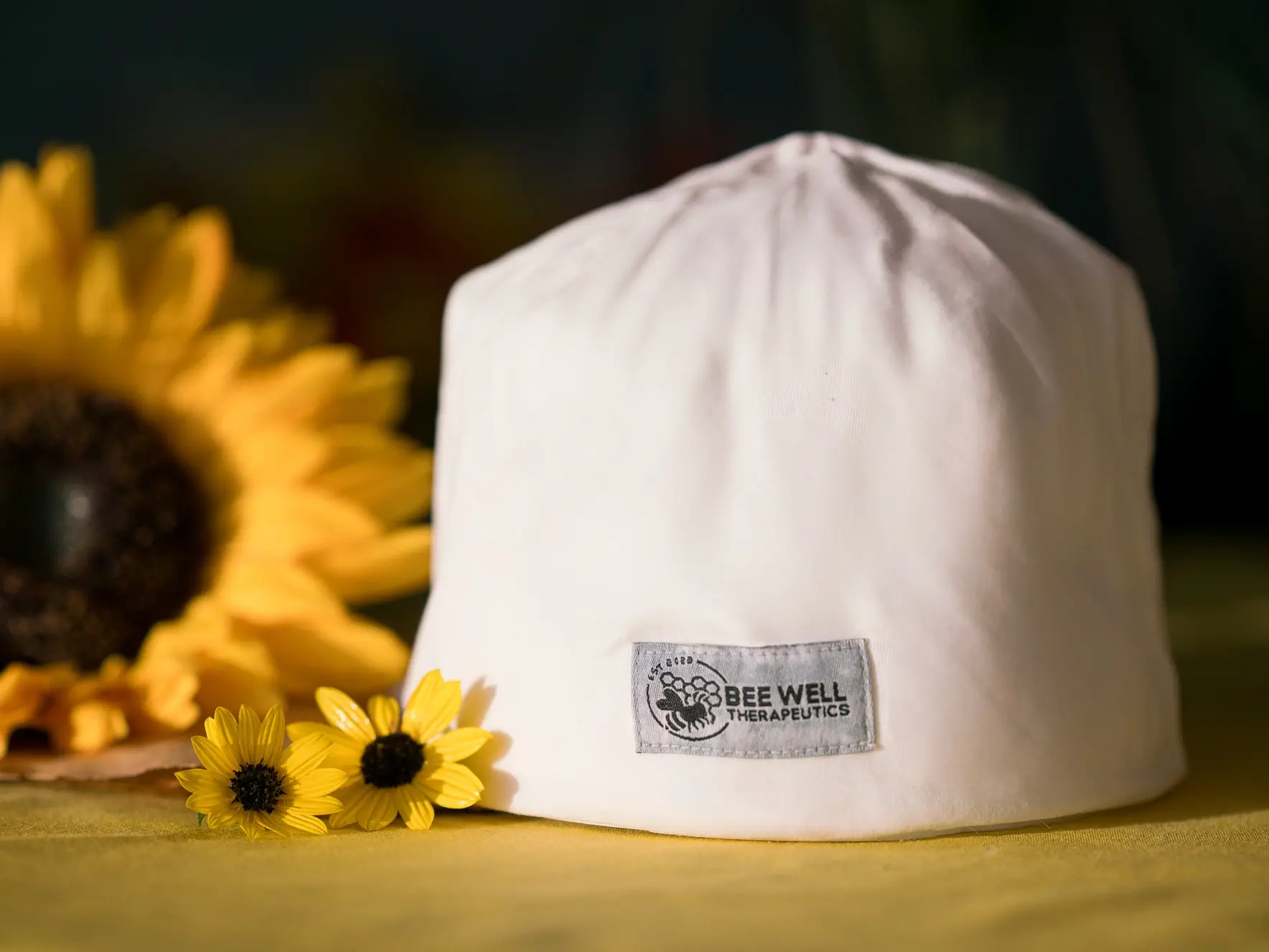 Bee Well Therapeutics Beeswax-Infused Scalp Hat for Dry Scalp & Irritated Skin Reusable Breathable for Eczema Psoriasis Scalp Health