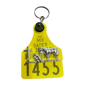 Cattle Tag Keychain Arete de Vaca Llavero con Concho