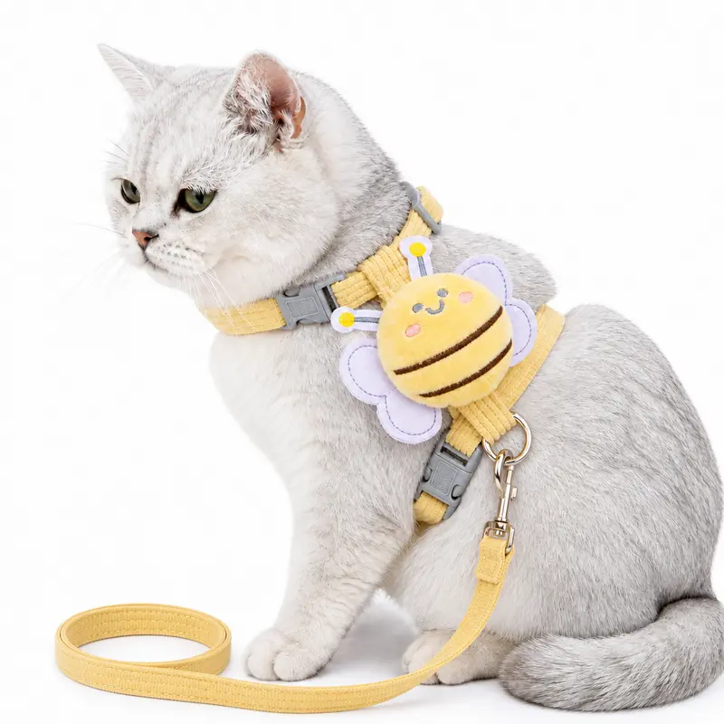iHubei Non-Customized Adjustable Safety Harness & Leash Set - Adorable Cat Bee Themed, Fleece Mesh, Anti-Escape, Lightweight, Sturdy Lock for Small/Medium Cats - Leads & Harnesses for Special Occasions, Themed Walks