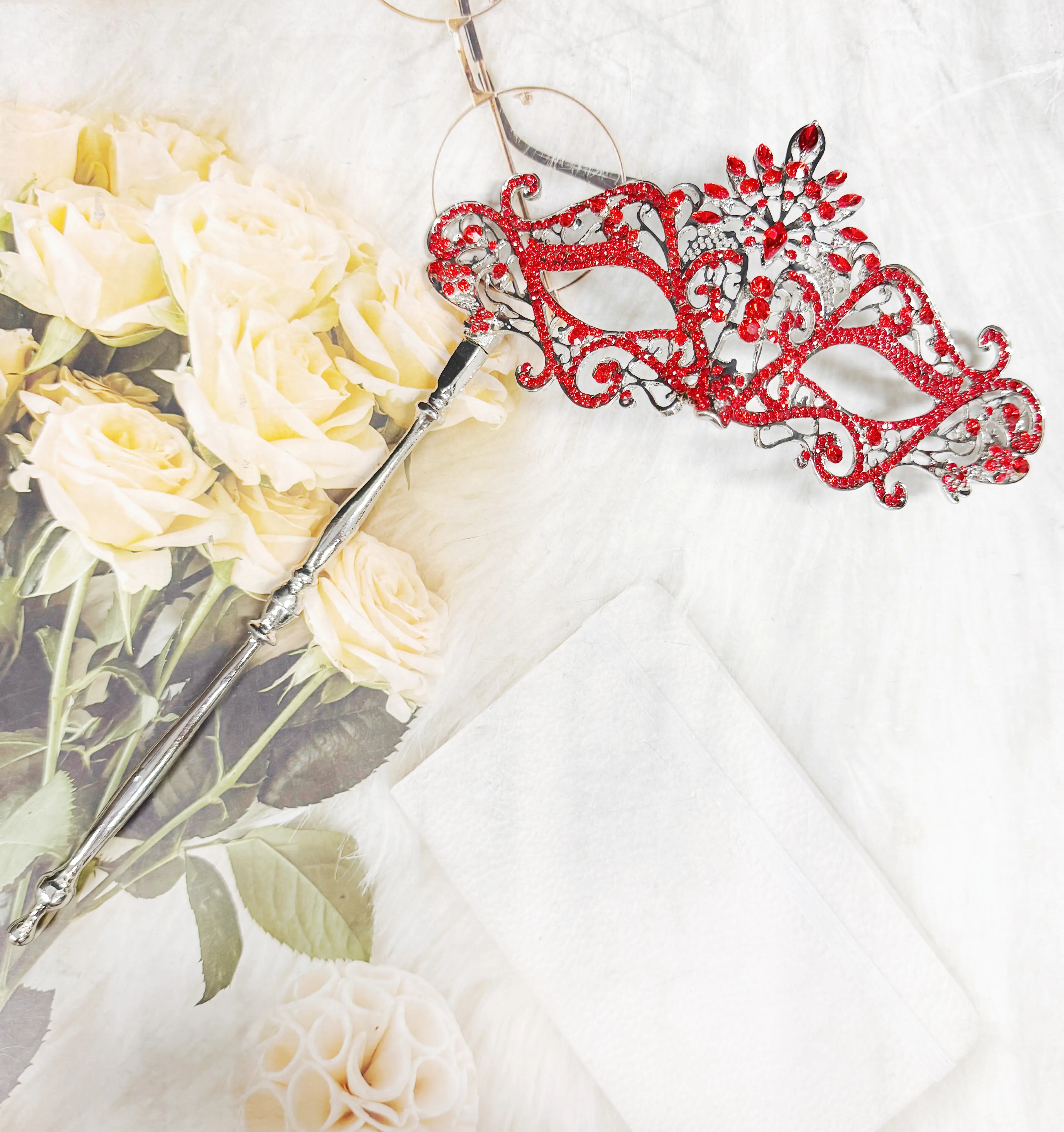 Red Crystal Masquerade Mask with Stick Silver Venetian Theatrical Wedding Party Prom Eye Mask for Events