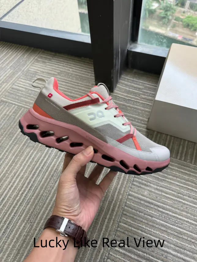 Gentle cream pink outdoor athletic shoes with fine vented mesh panels and scalloped hollow midsole, fit spring outings, coastal walks, gym lessons and every soft neutral minimalist daily clothing combination