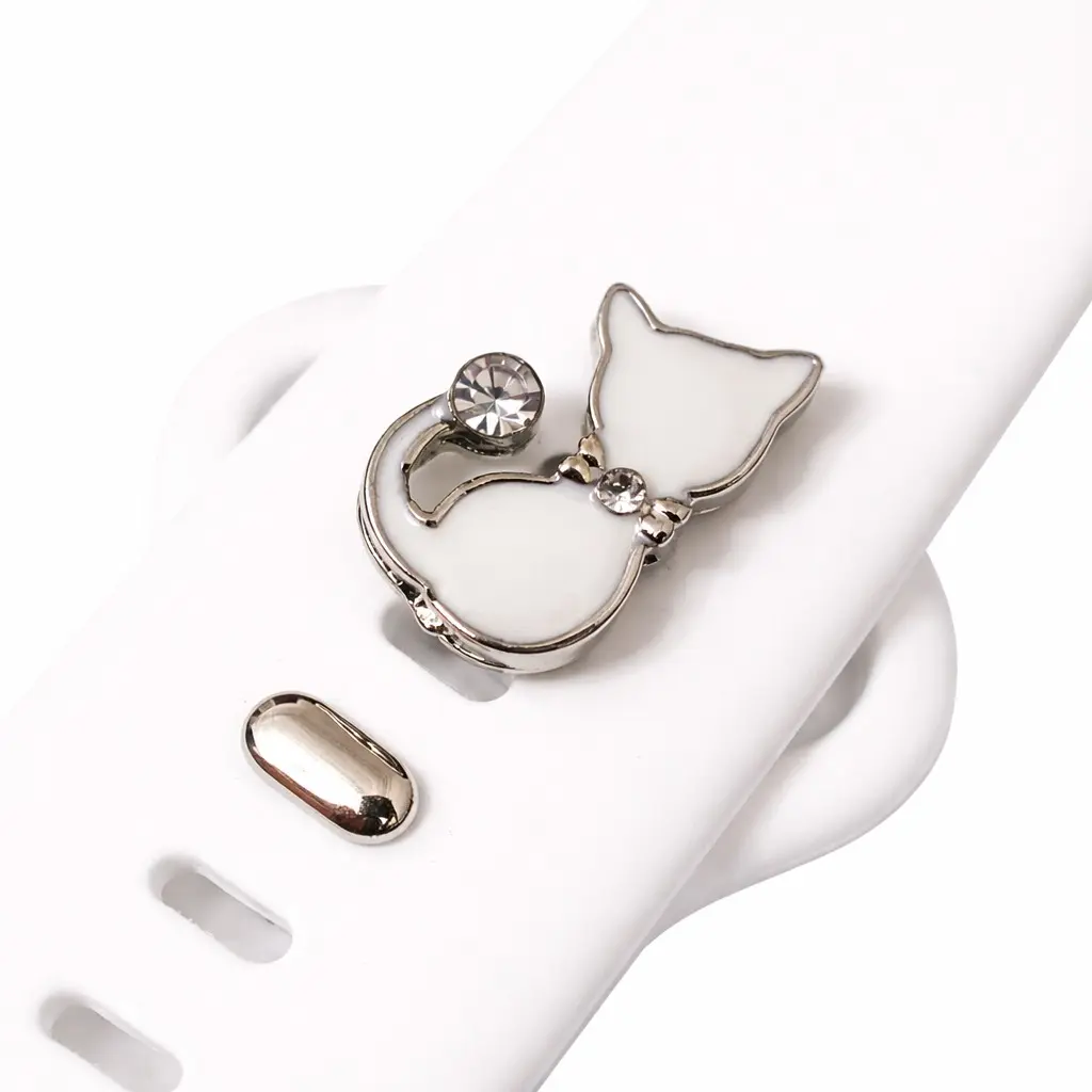 White Cat Watchband Jewelry Charm Snap-On for Apple Fitbit Galaxy Garmin Watch Bands Comfortable & Stylish Accessory