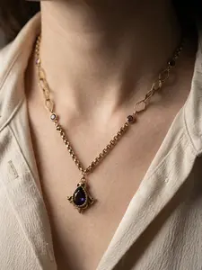 A fashionable vintage teardrop-shaped necklace adorned with amethyst, suitable for daily wear, vacation dates, and other occasions, and also a delightful and exquisite little gift.