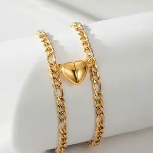 Couple heart bracelet, adjustable stainless steel, heart shaped magnetic silver and gold Cuban bracelet, suitable as a gift for boyfriend and girlfriend