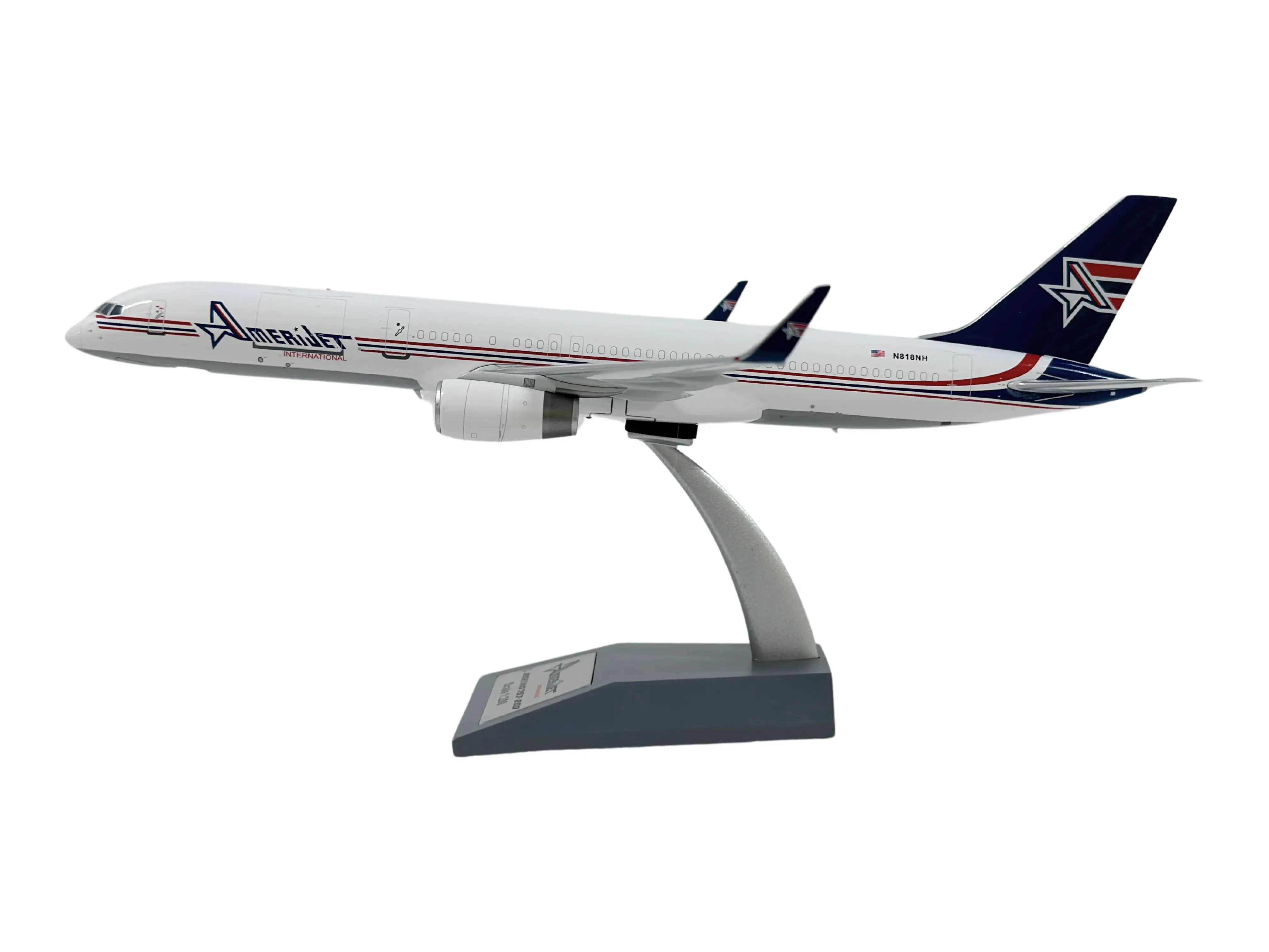 Amerijet International / Boeing B757-200 / N818NH / EAV818