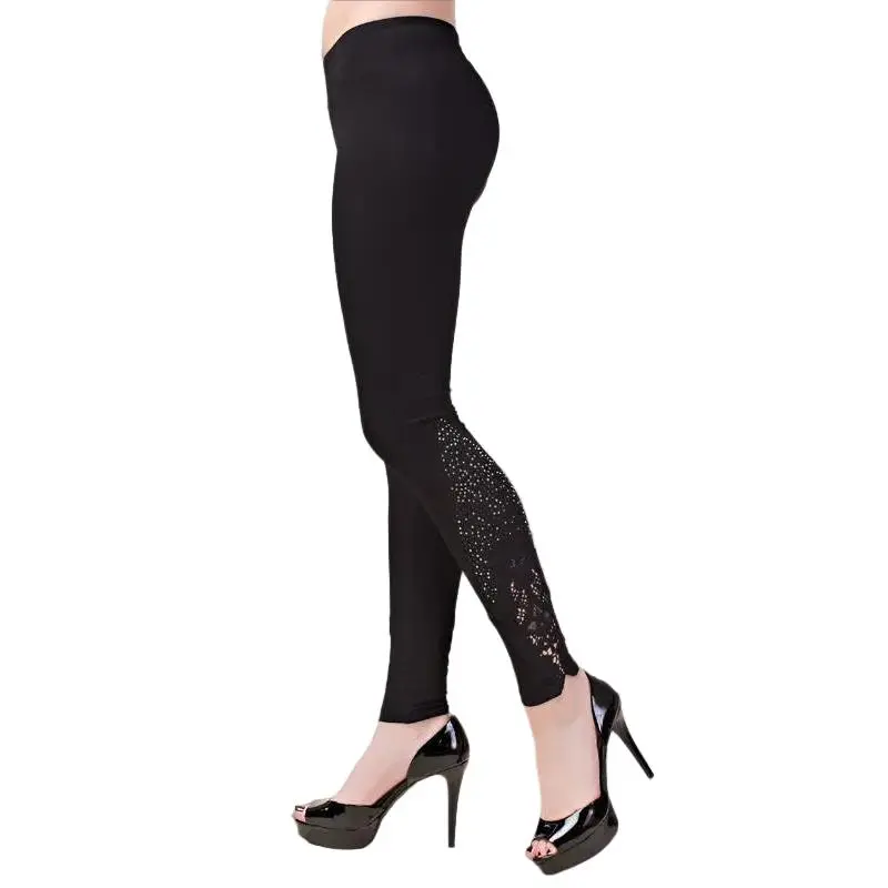 Vocal Floral Applique Rhinestone Leggings - Black