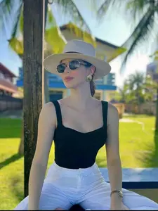 Adult Panama Hat Windproof Straw Sun Hat British Style Foldable Beach Hat, Unisex Summer Outdoor Protection Cap
