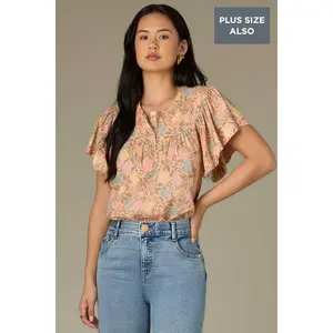 Short Flutter Sleeve U-Bib Half Zip Floral Print Plus Size Woven Top