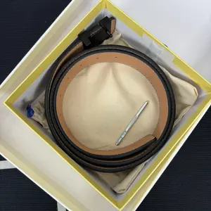 Classic fashion letter-style flower belt, suitable for both men and women, with an additional gift box