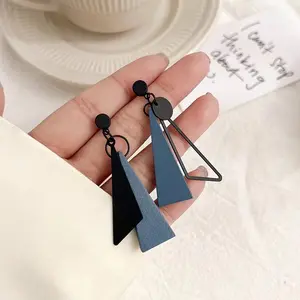 Light Luxury High-End Unique Earrings for Women, 2026 New Trending Design, Elegant Drop Earrings with Niche Styling