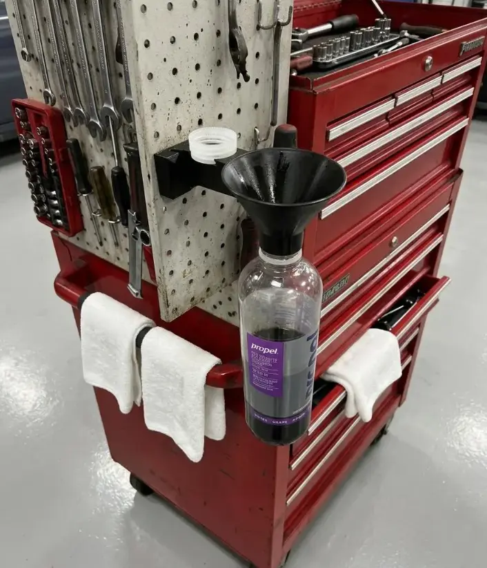Bottle & Funnel Wall Mount