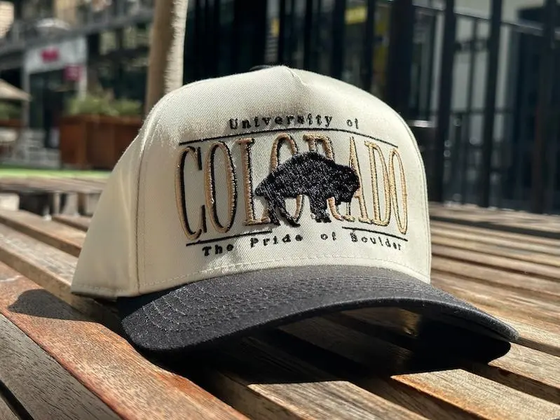 90s Vintage Style Colorado Snapback baseball cap 90s Vintage Style Colorado Snapback baseball cap