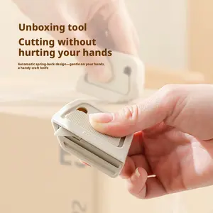 CORNER GUIDE PACKAGE OPENER AUTO RETRACTABLE SAFETY CUTTER COMPACT BOX CUTTER FOR BOX EDGE CUTTING
